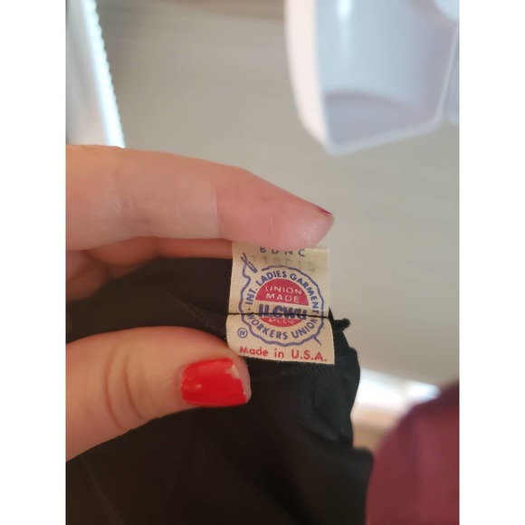 R&K Knits Size 10 Black Dress with Sequins Accents - Picture 4 of 4